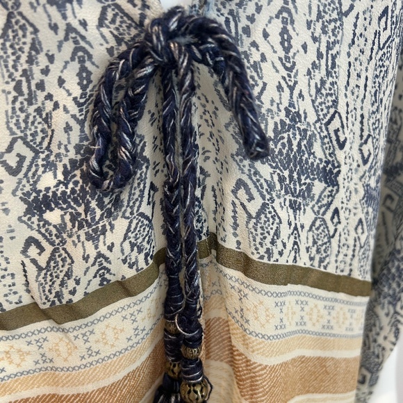 Calypso St Barth 100% Silk Cover Up - Size S - Blues and Gold - Picture 6 of 12